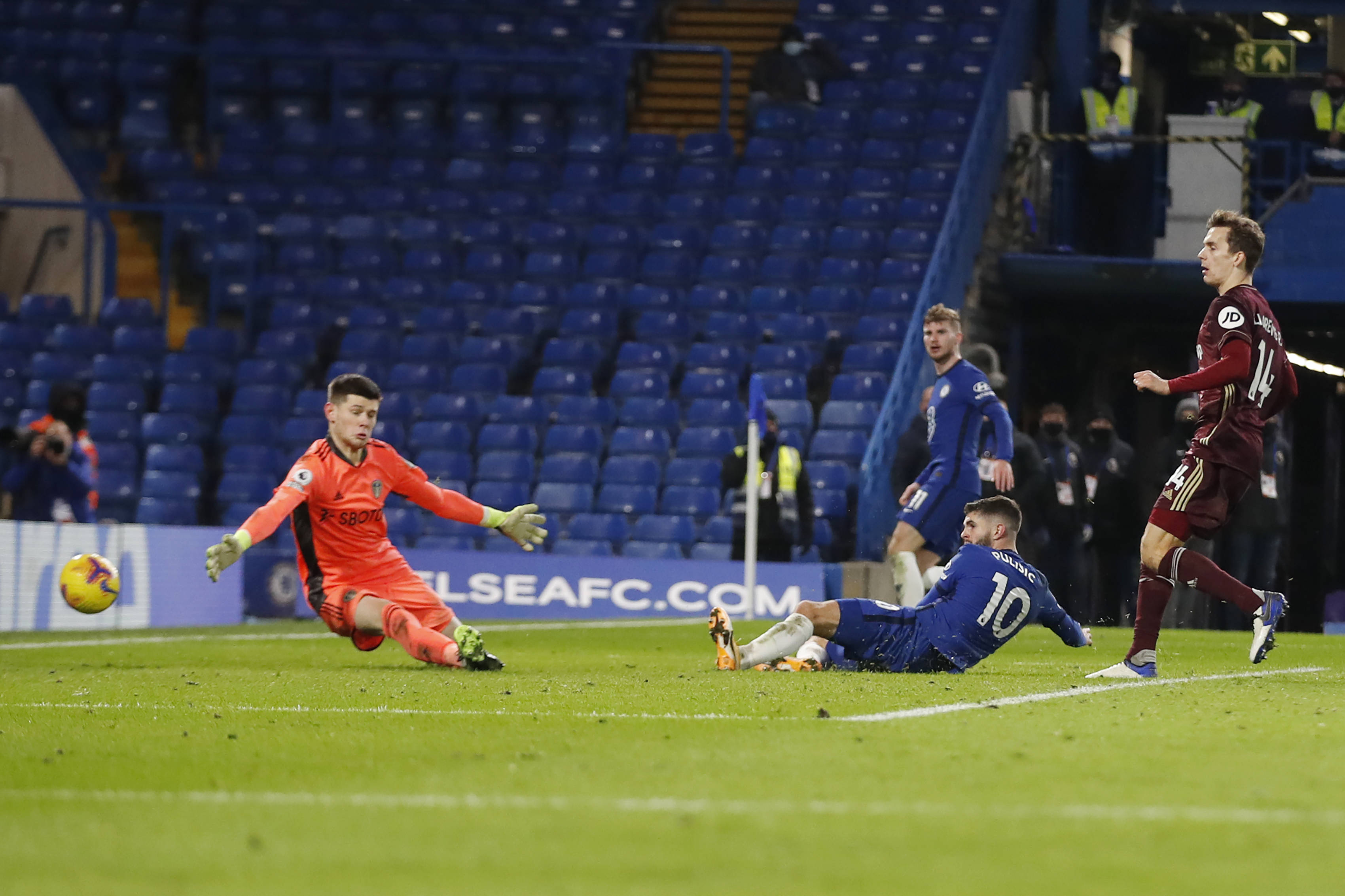 的赛场上大 的赛场上大